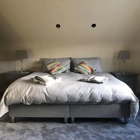 Holiday home Discreet Luxury Super House! Glanmire