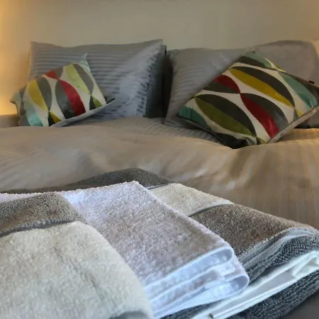 Holiday home Discreet Luxury Super House! *